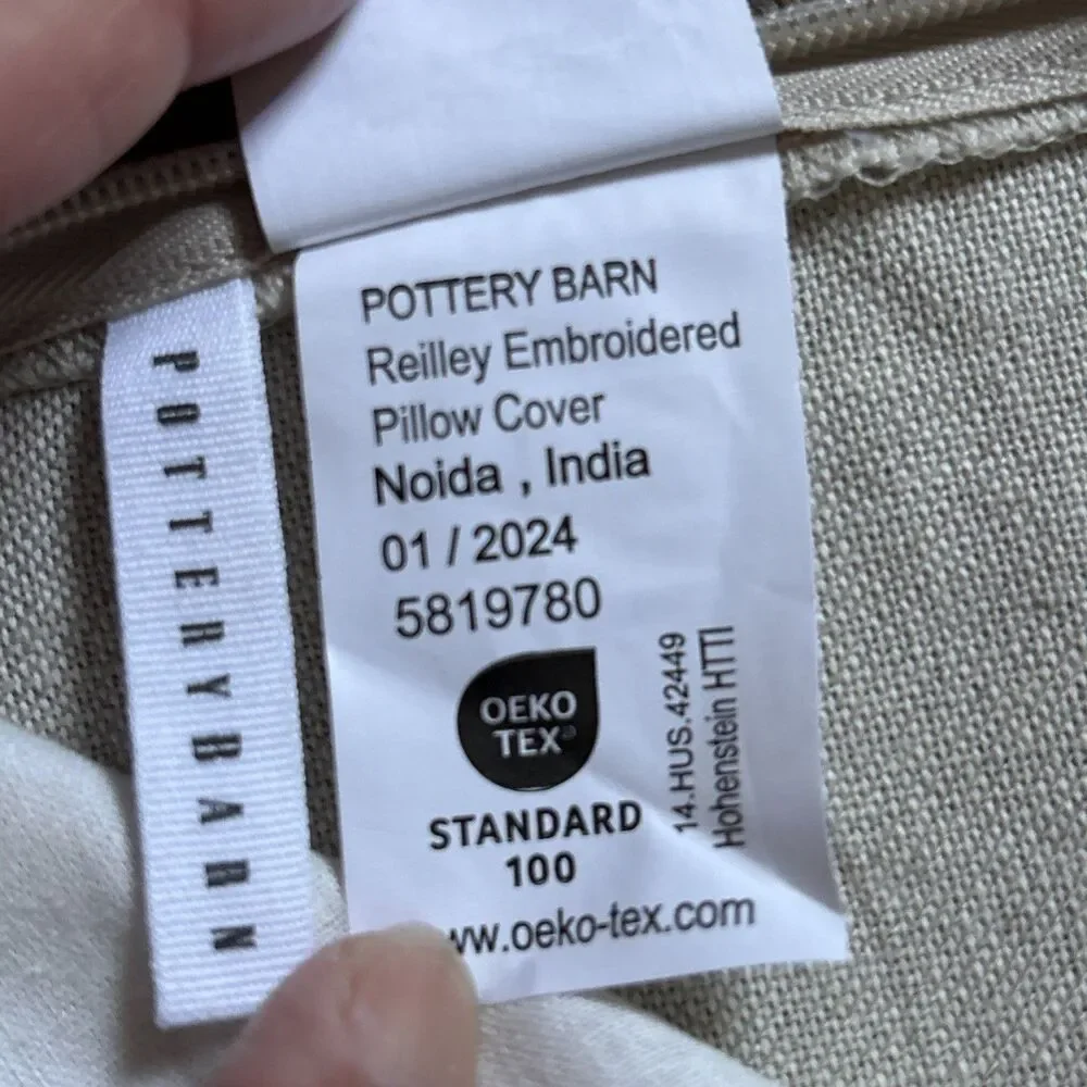 NWOT Pottery Barn Reilley Pillow Cover Linen Sage Green Cream 22” Embroidered